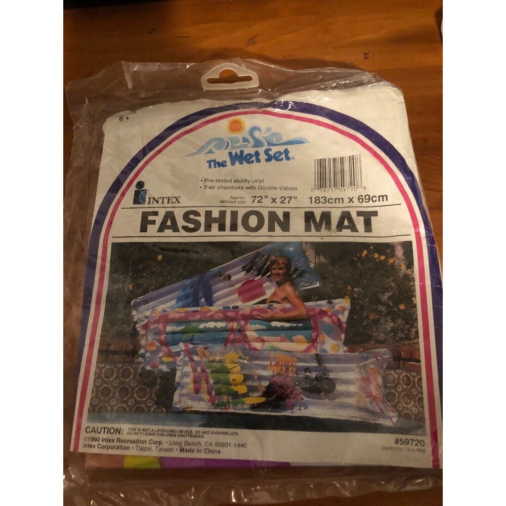 Vintage Intex The Wet Set Action Mat Balloon Print Pool Float Style 59720 72”x27